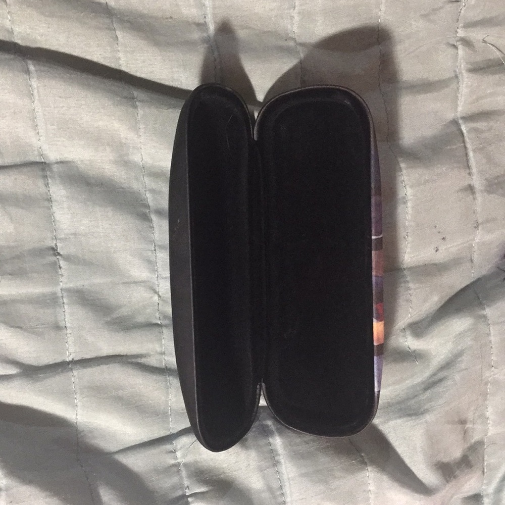 One direction glasses case RARE - Picture 2 of 2